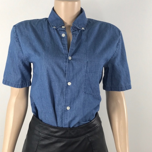 Beautiful EverLane denim shirt size xs - Picture 1 of 5